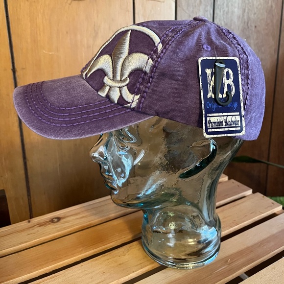 Matte Purple Fleur de Lis Cap - Picture 2 of 10